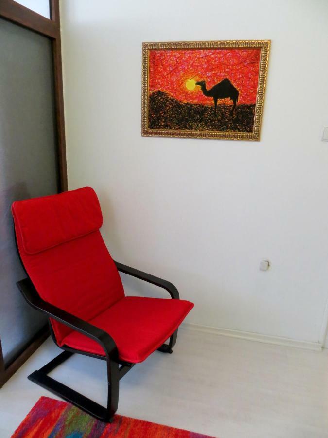 Cozy Central Place Renovated 2022 София Екстериор снимка
